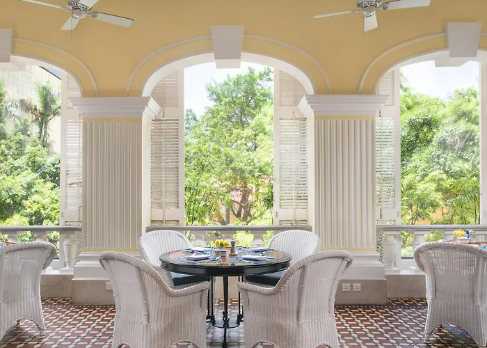 Hotel Artyzen Grand Lapa Macau